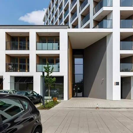 Apartment Pet-friendly Kokoryczki By Renters Warschau